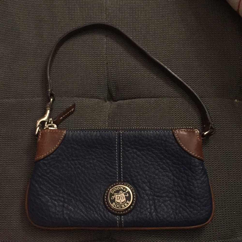 Vintage Dooney and Bourke pouchette gently worn